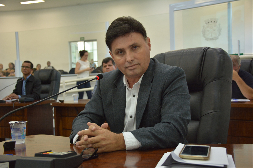 Educação - Escolas e Creches: Fontes protocola projeto que autoriza instalação de “Botão do Pânico” 