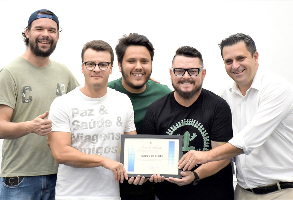 Foto Do Dia - Sapos da Noite